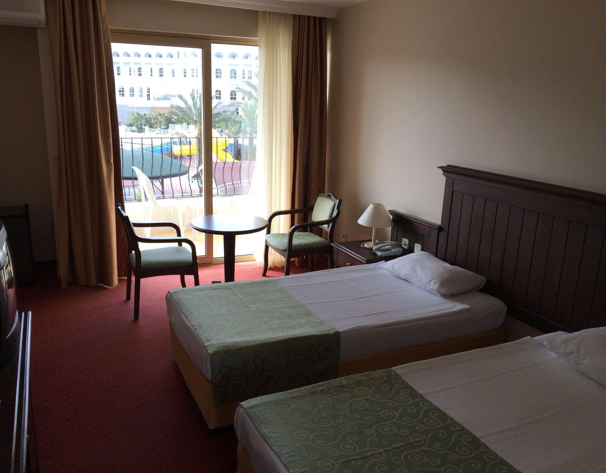 Side Palm D'Or Hotel Zewnętrze zdjęcie